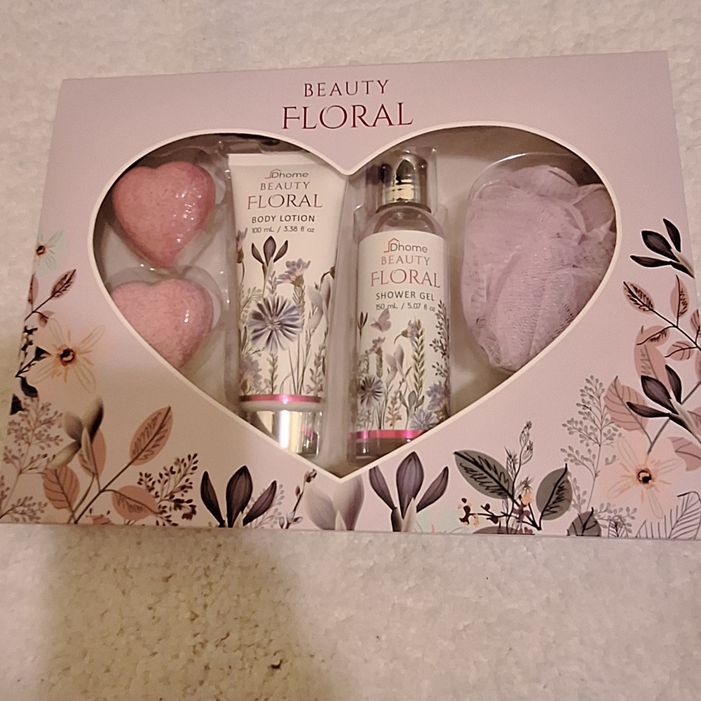 Drome Beauty Floral Bath & Body Set - Pink